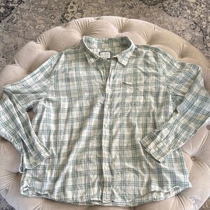American Eagle Outfitters Light Green Plaid Shirt